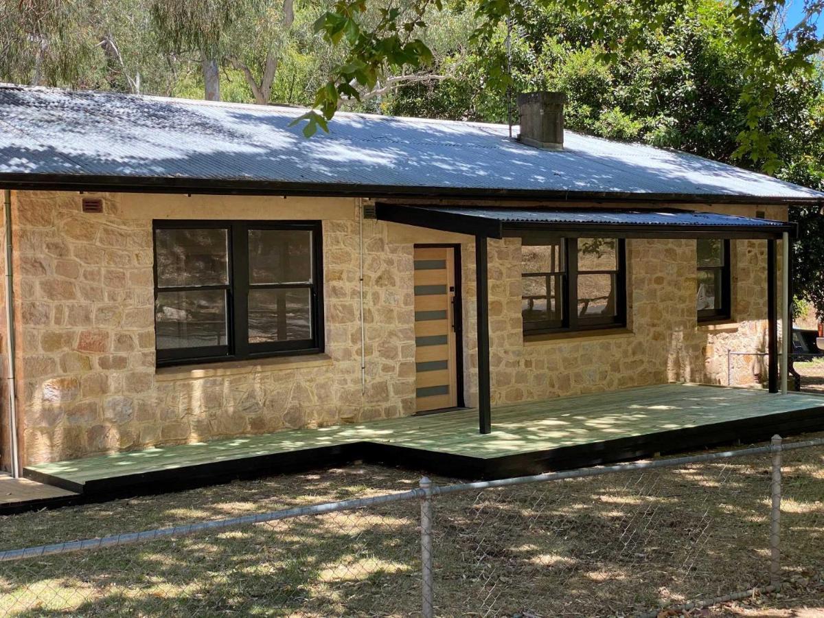 ホテル Adelaide Brownhill Creek Tourist Park エクステリア 写真