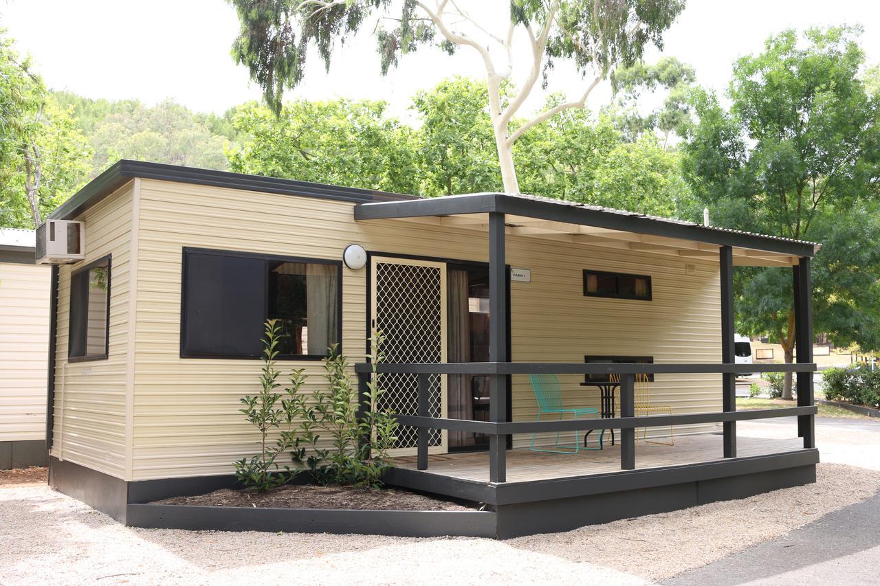 ホテル Adelaide Brownhill Creek Tourist Park エクステリア 写真