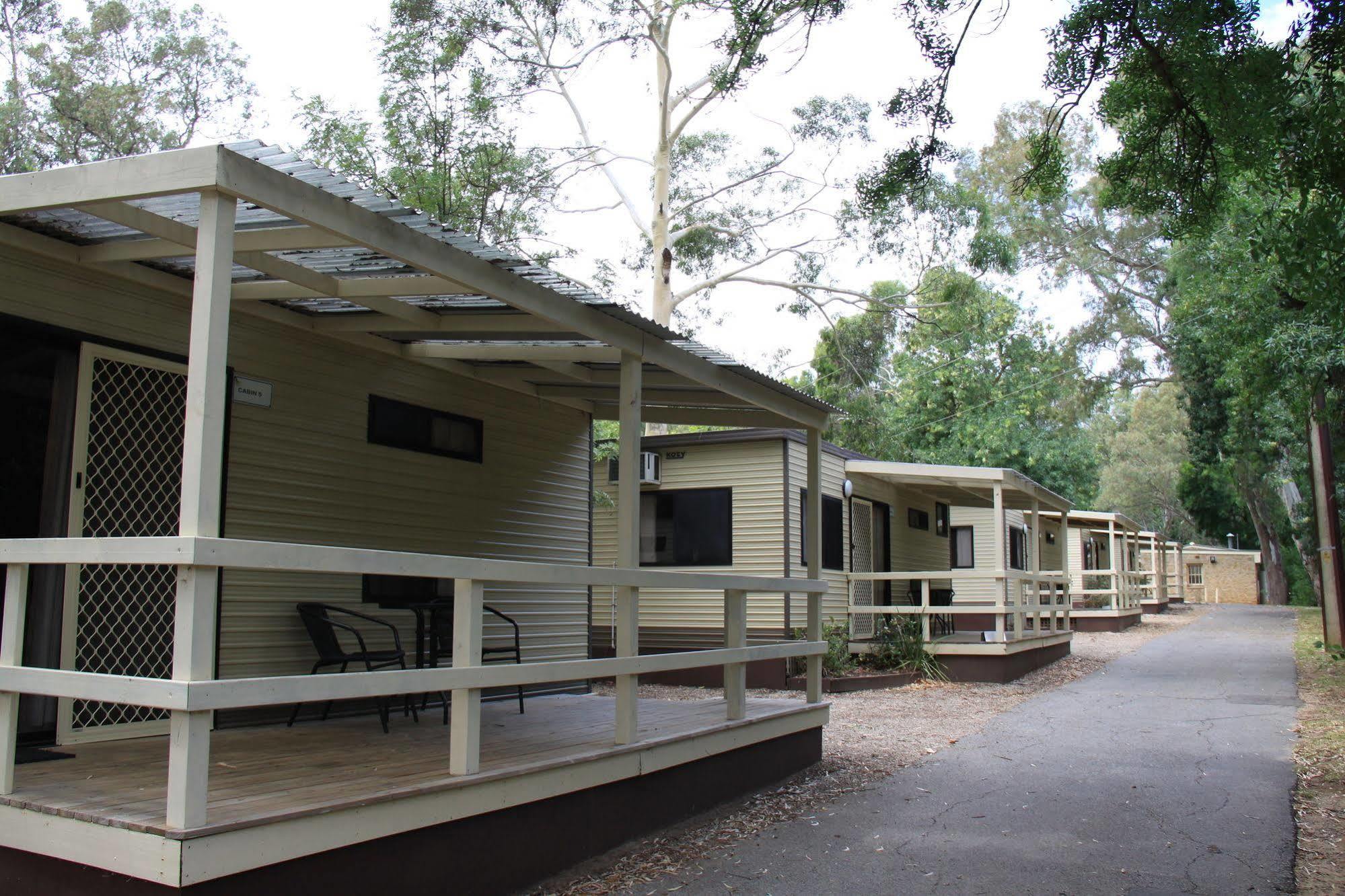 ホテル Adelaide Brownhill Creek Tourist Park エクステリア 写真